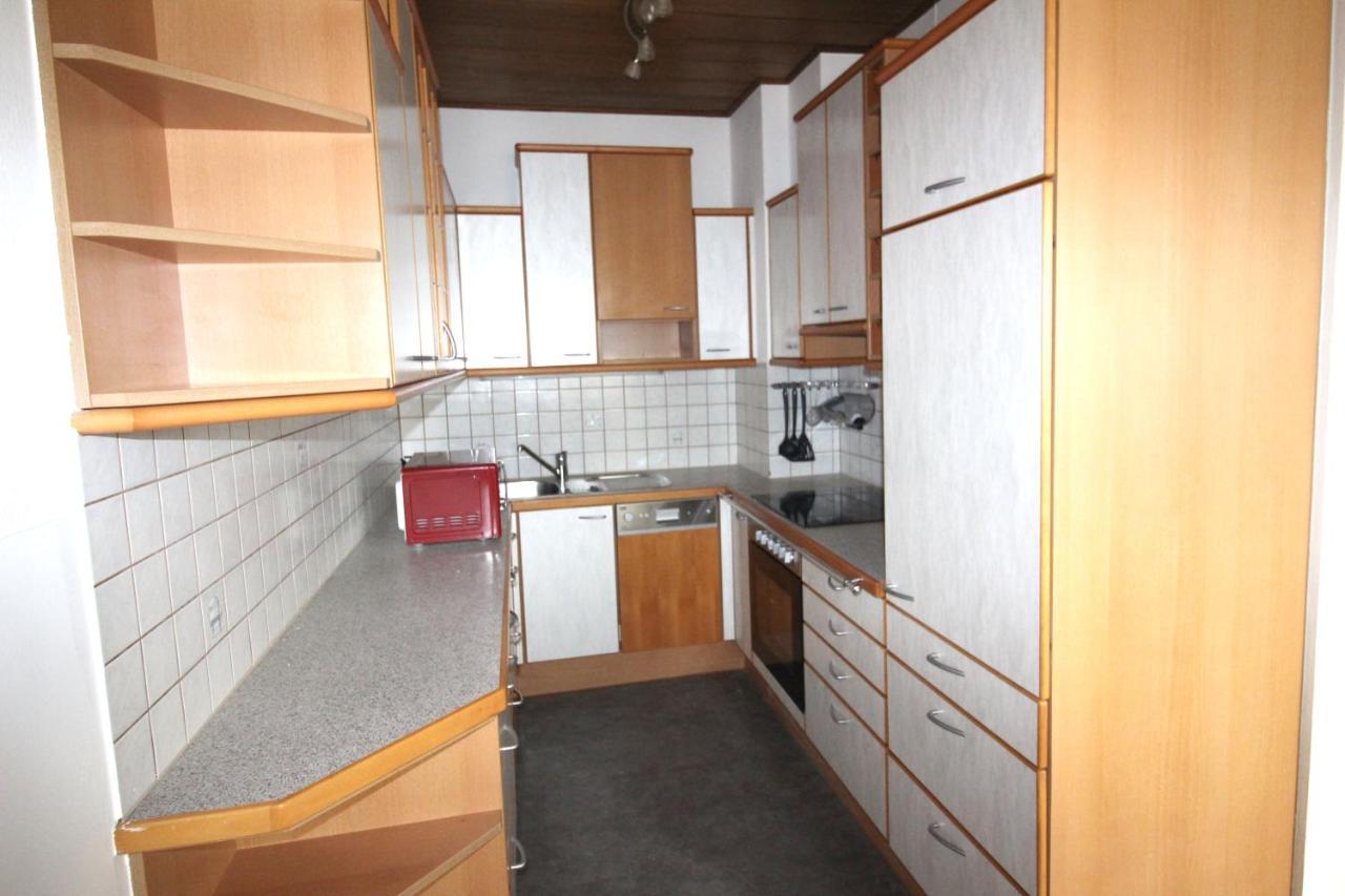 Geraeumige Ferienwohnung Im Zentrum ซังคท์เพิลเทน ภายนอก รูปภาพ